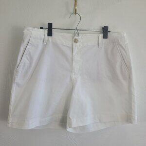LOFT The Monroe 6" White Shorts Curvy Size 14 Cotton Blend